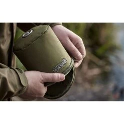 TRAKKER Nxg Insulated Gas Canister Cover -Trakker trakker nxg insulated gas canister cover 2